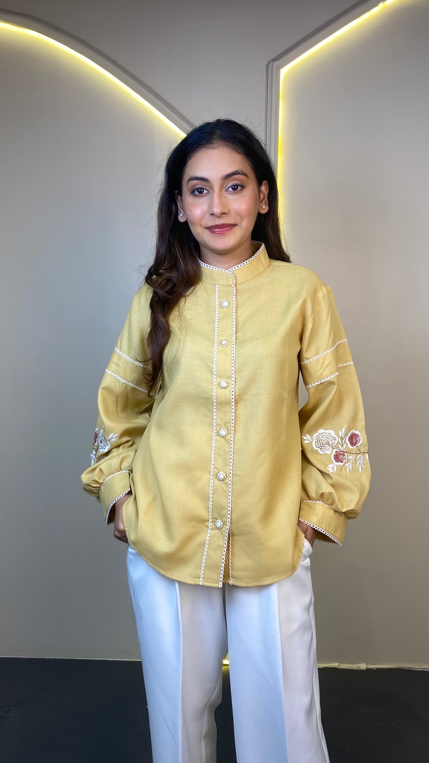 EMBROIDERED Casual Top