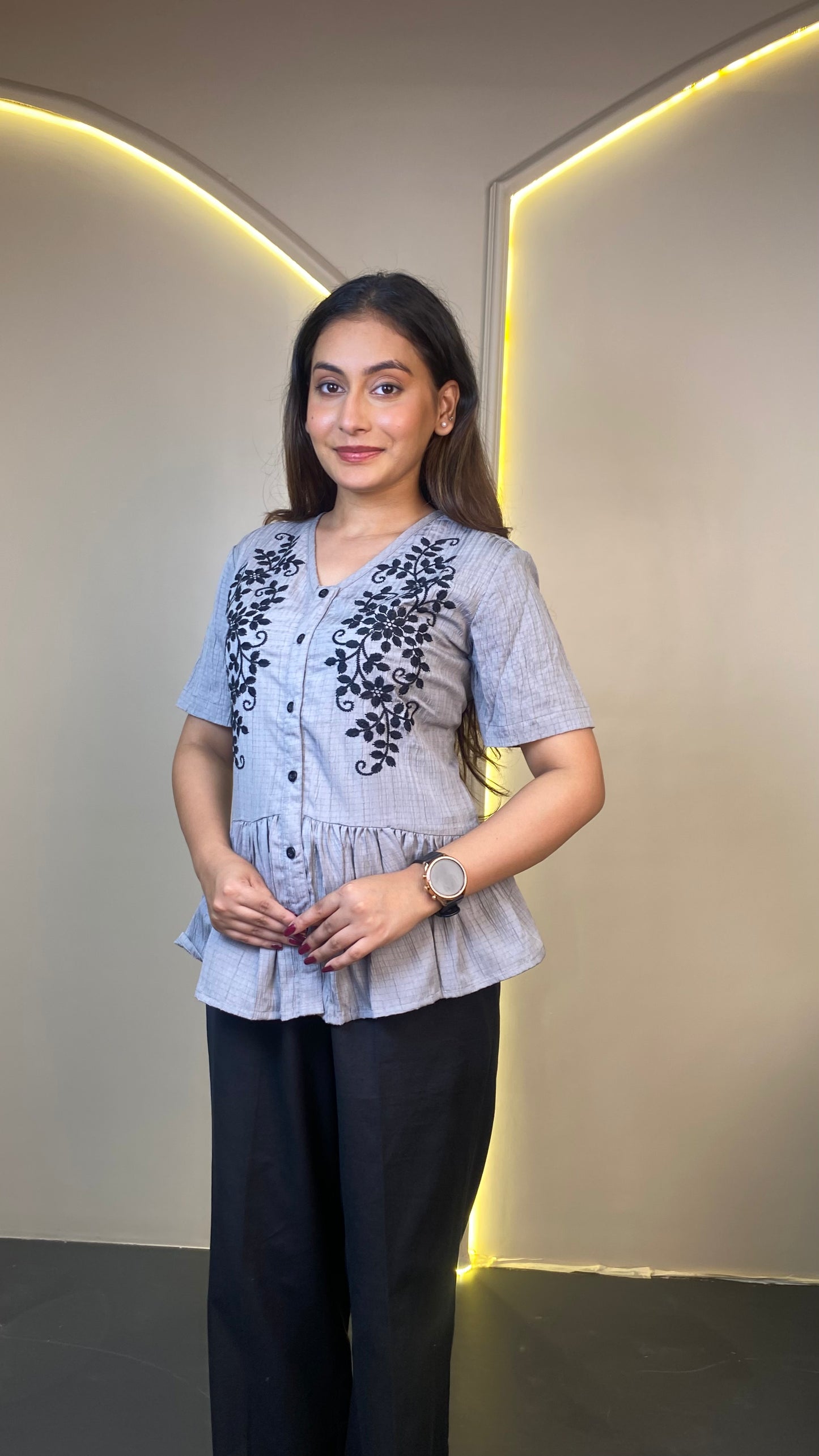 EMBROIDERED top (Grey)