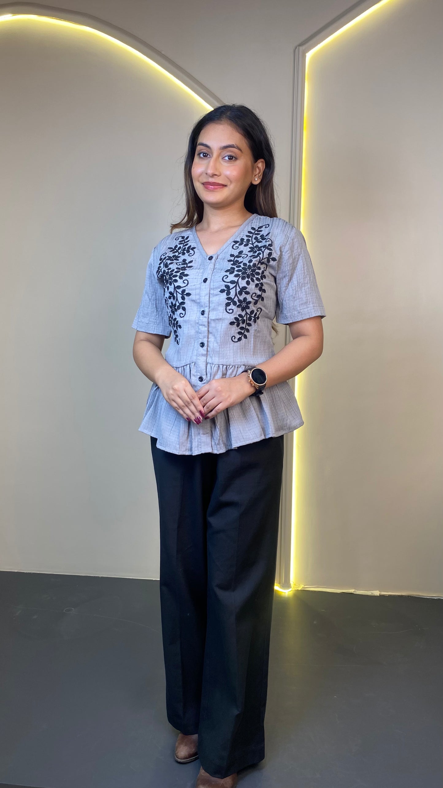 EMBROIDERED top (Grey)