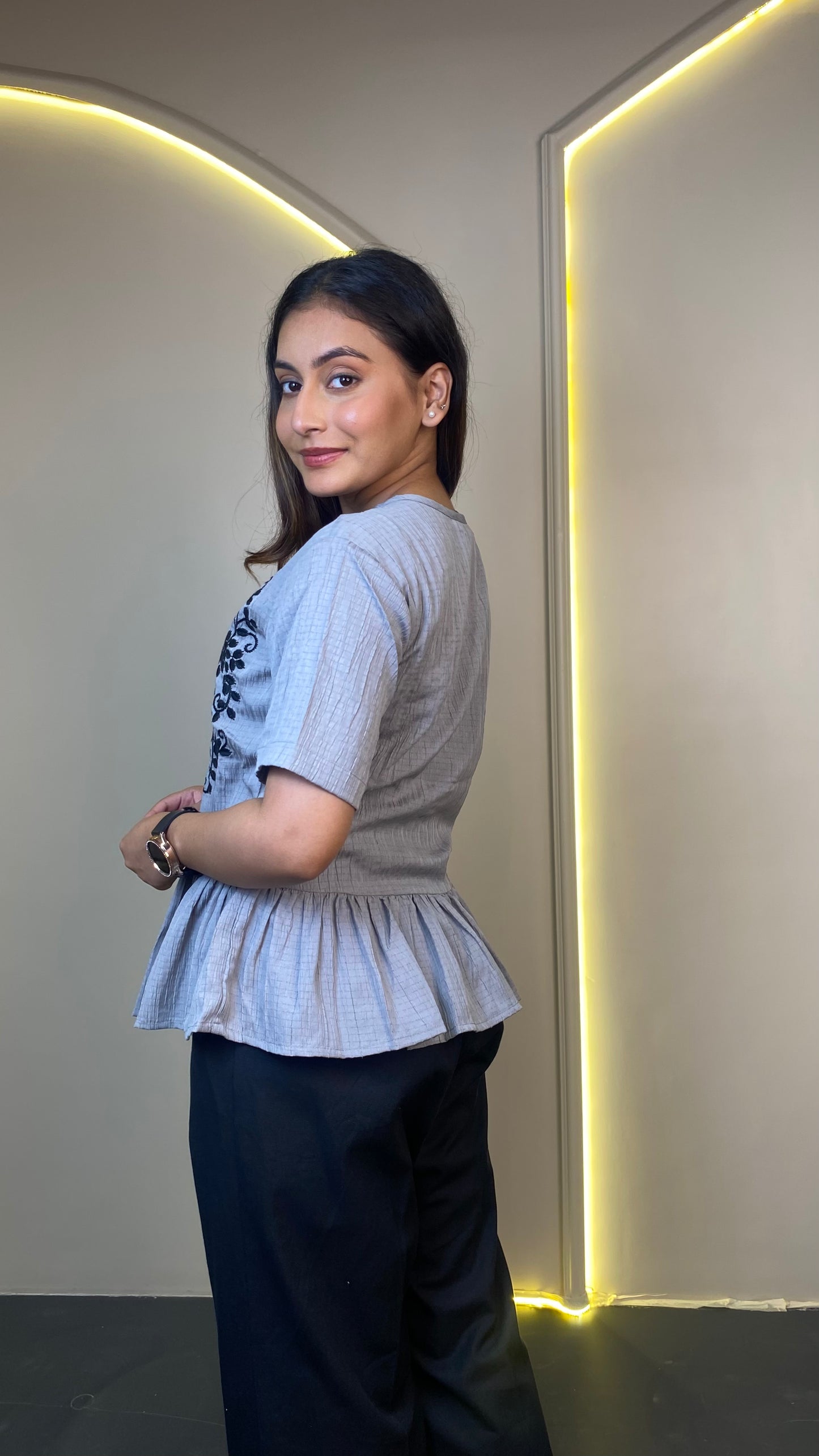 EMBROIDERED top (Grey)