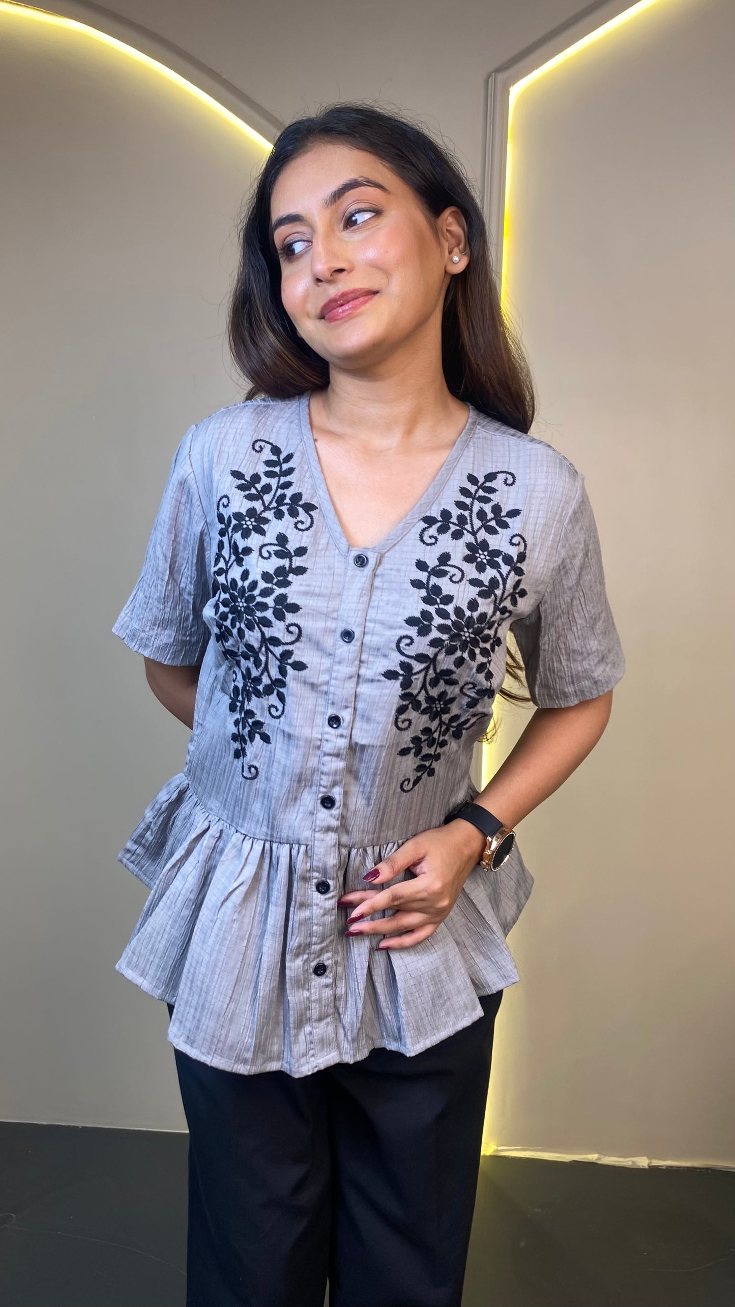 EMBROIDERED top (Grey)